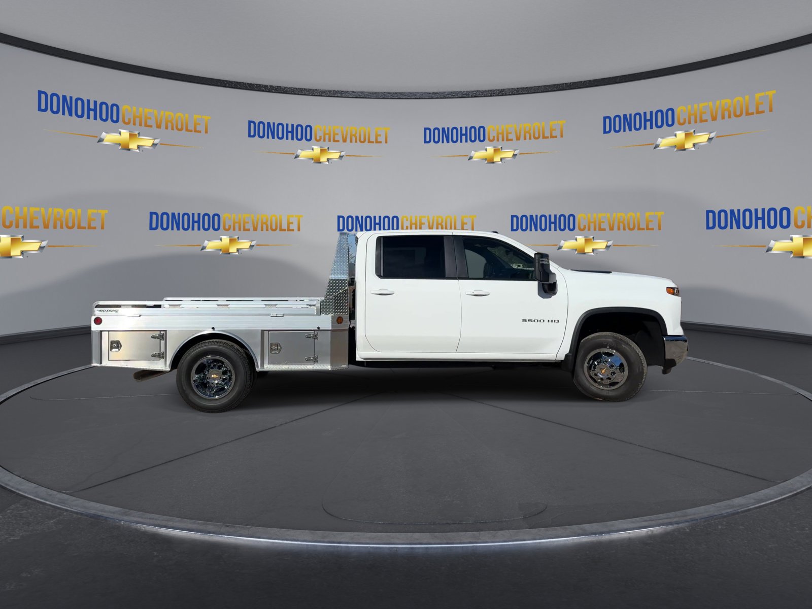 New 2026 Chevrolet Silverado 3500 LT w/ Convenience Package image 9