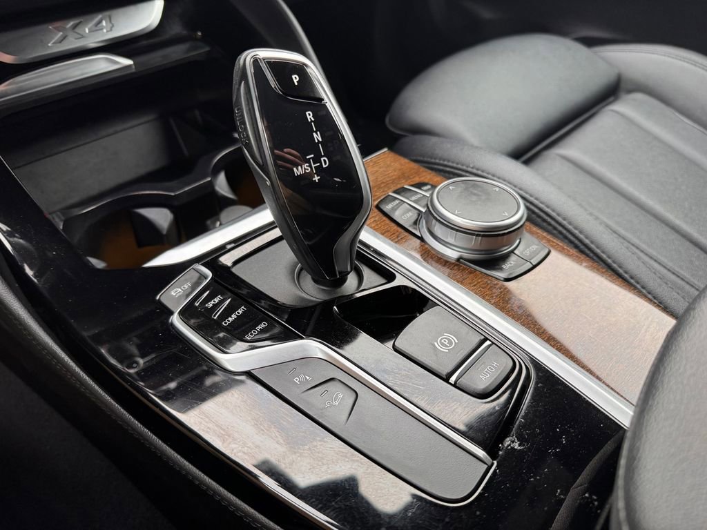 Used 2020 BMW X4 xDrive30i w/ Convenience Package image 18