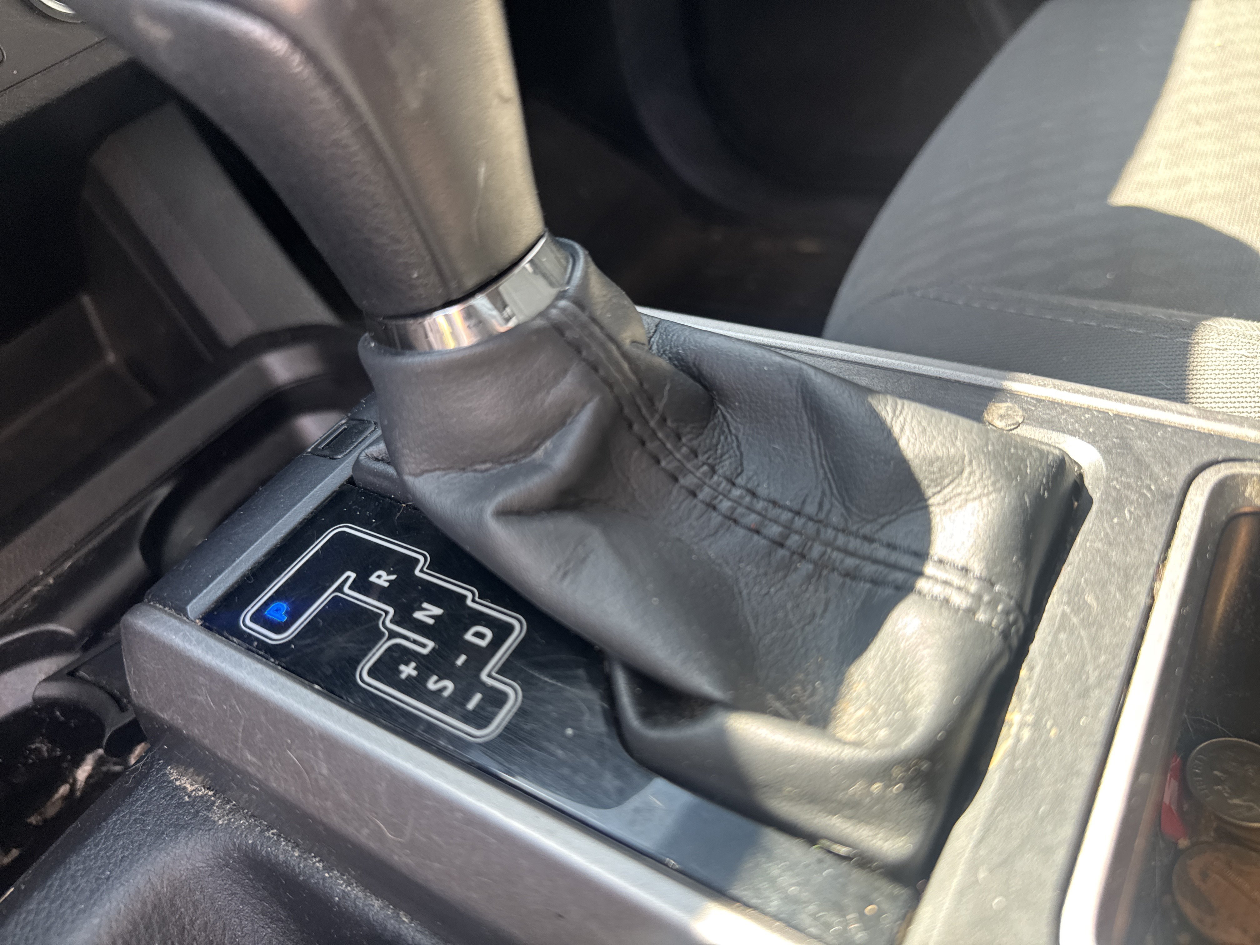 Used 2022 Toyota Tacoma SR5 w/ Technology Package AWD/4WD image 24