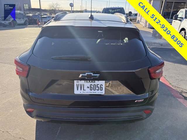 Used 2025 Chevrolet Trax RS w/ Sunroof Package image 4
