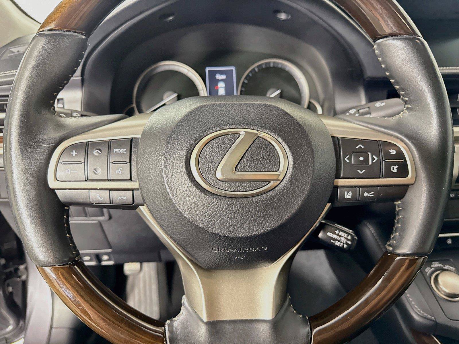 Used 2017 Lexus ES 350 w/ Luxury Package FWD image 17