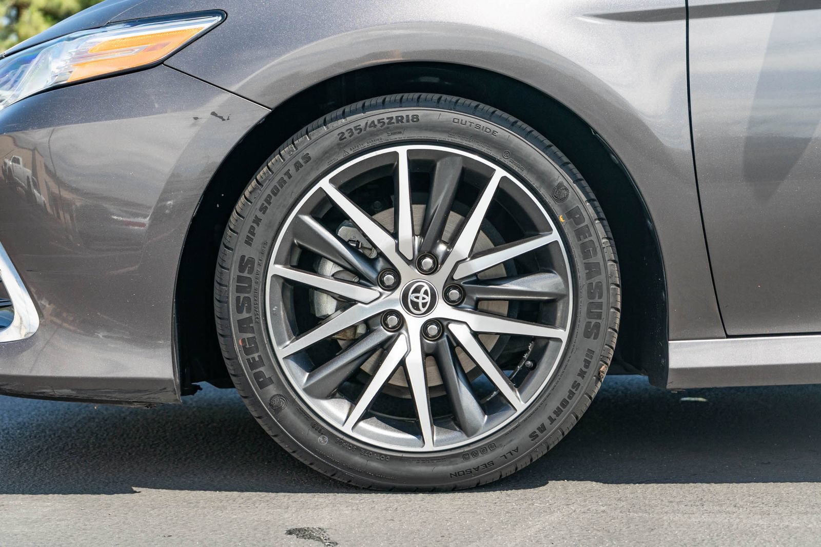 Certified 2023 Toyota Camry XLE AWD/4WD image 5