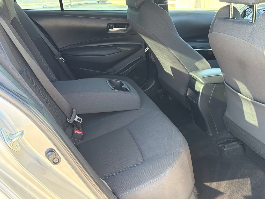 Used 2021 Toyota Corolla SE FWD image 10