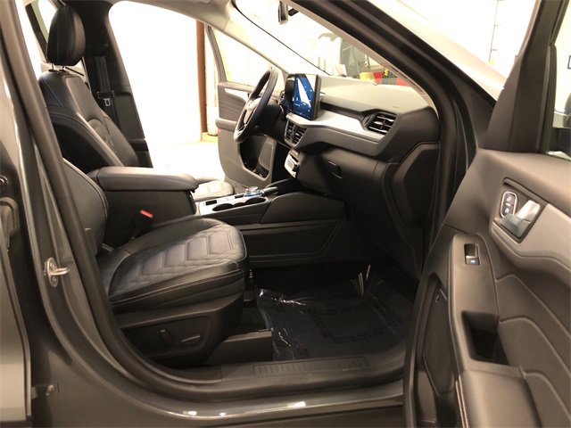 Used 2023 Ford Escape Platinum w/ Premium Technology Package image 37