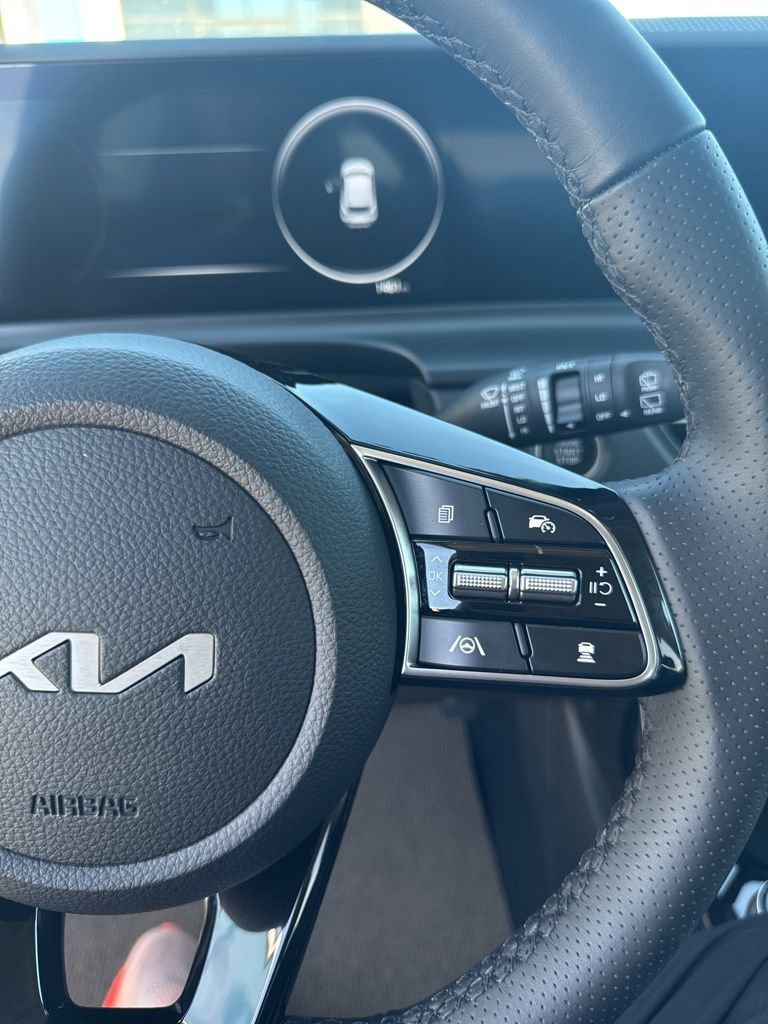 Used 2026 Kia Seltos SX w/ SX Sunroof Package image 17