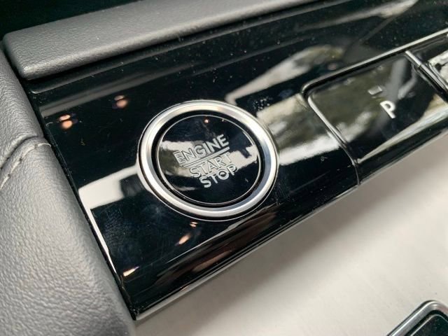 New 2026 Lincoln Navigator Reserve w/ Jet Appearance Package AWD/4WD image 22