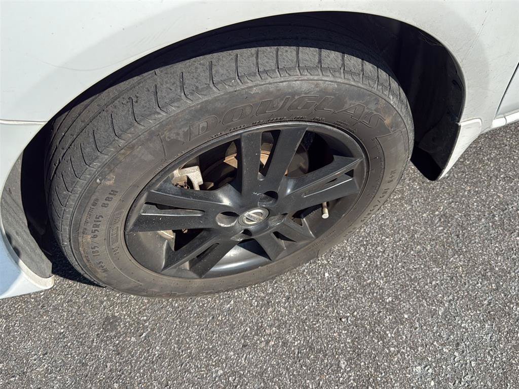Used 2019 Nissan Versa S Plus FWD image 8