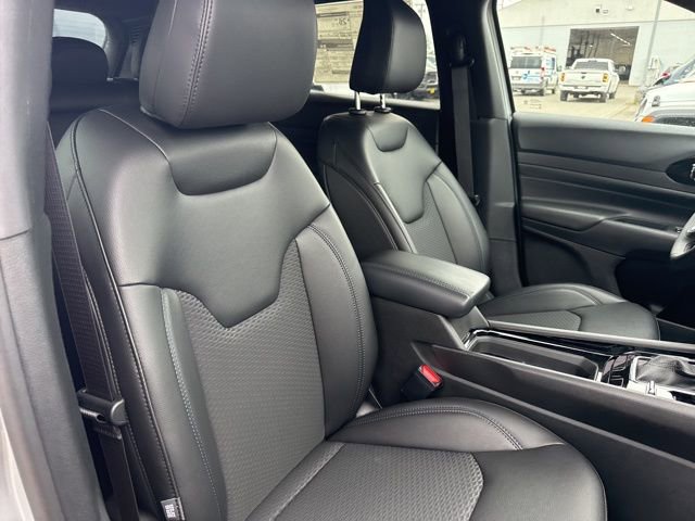New 2026 Jeep Compass Latitude AWD/4WD image 10