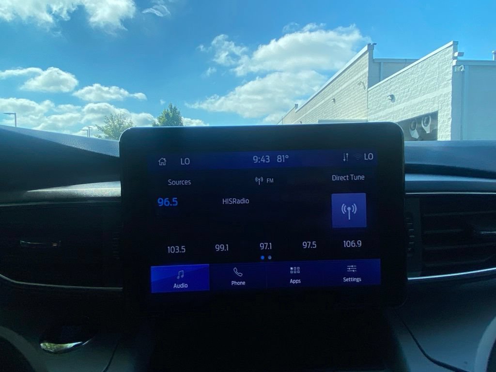 Used 2023 Ford Explorer XLT w/ Equipment Group 202A AWD/4WD image 21