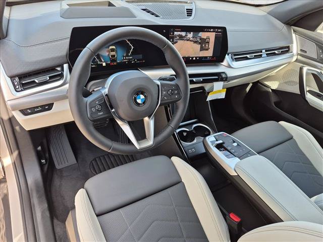 New 2027 BMW X2 xDrive28i w/ Technology Package AWD/4WD image 3