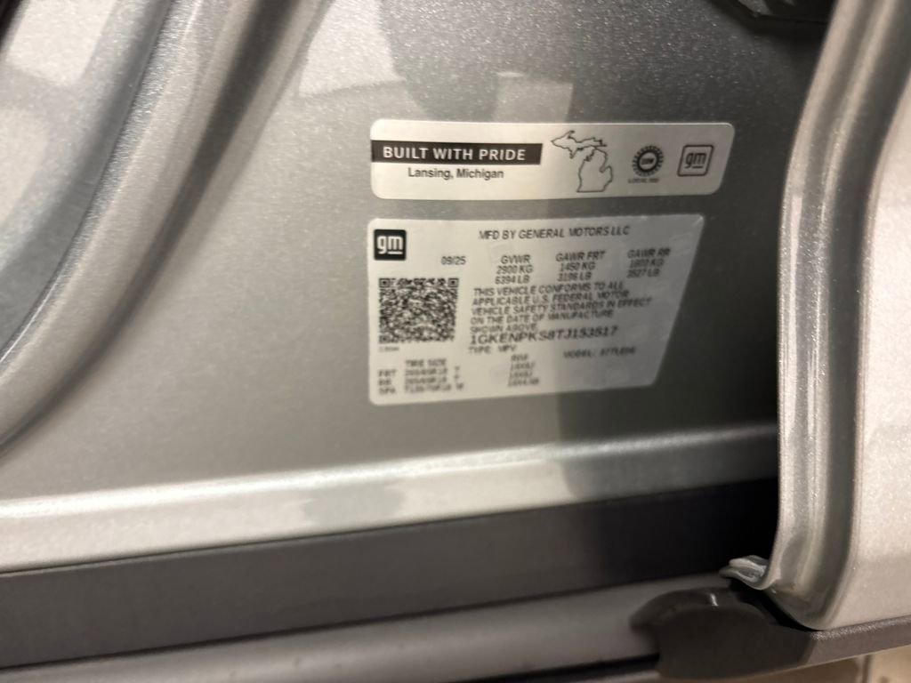 New 2026 GMC Acadia AT4 w/ LPO, Floor Liner Package image 43