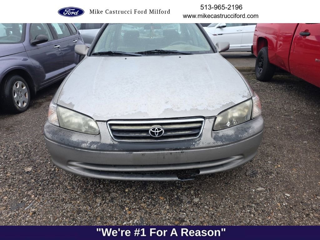 Used 2000 Toyota Camry CE FWD image 2