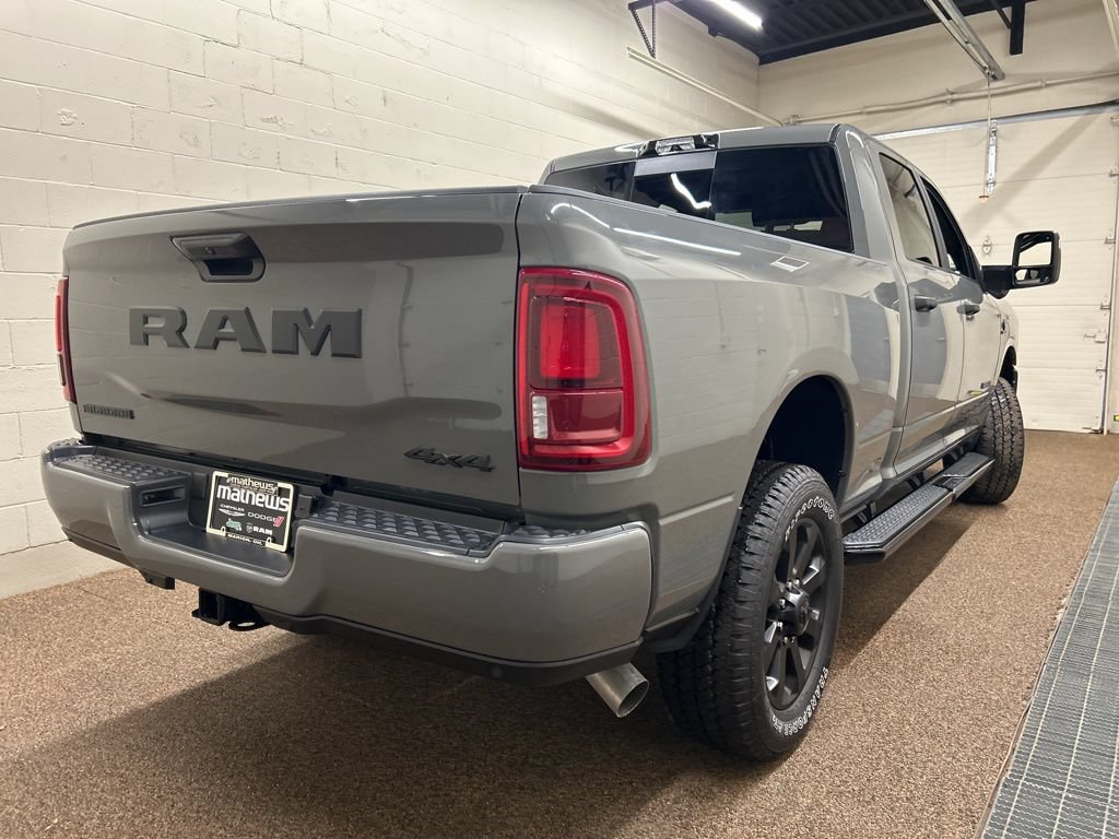 New 2026 RAM 2500 Big Horn AWD/4WD image 2