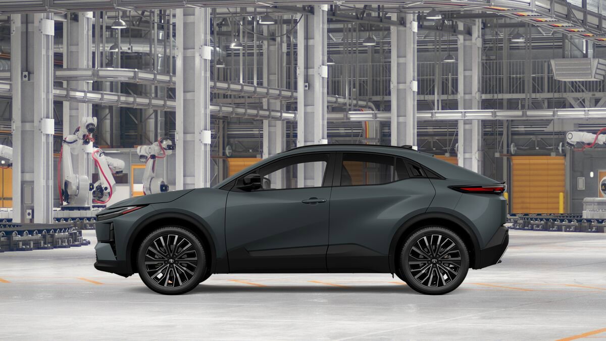 New 2026 Toyota C-HR image 4