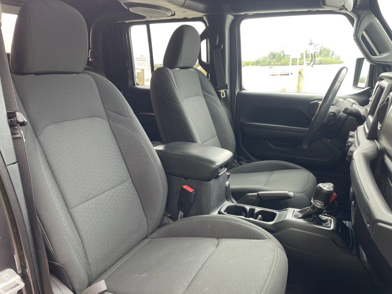 Used 2020 Jeep Gladiator Sport w/ Quick Order Package 24S image 7