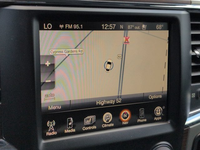 Used 2015 RAM 1500 Laramie w/ Convenience Group AWD/4WD image 22