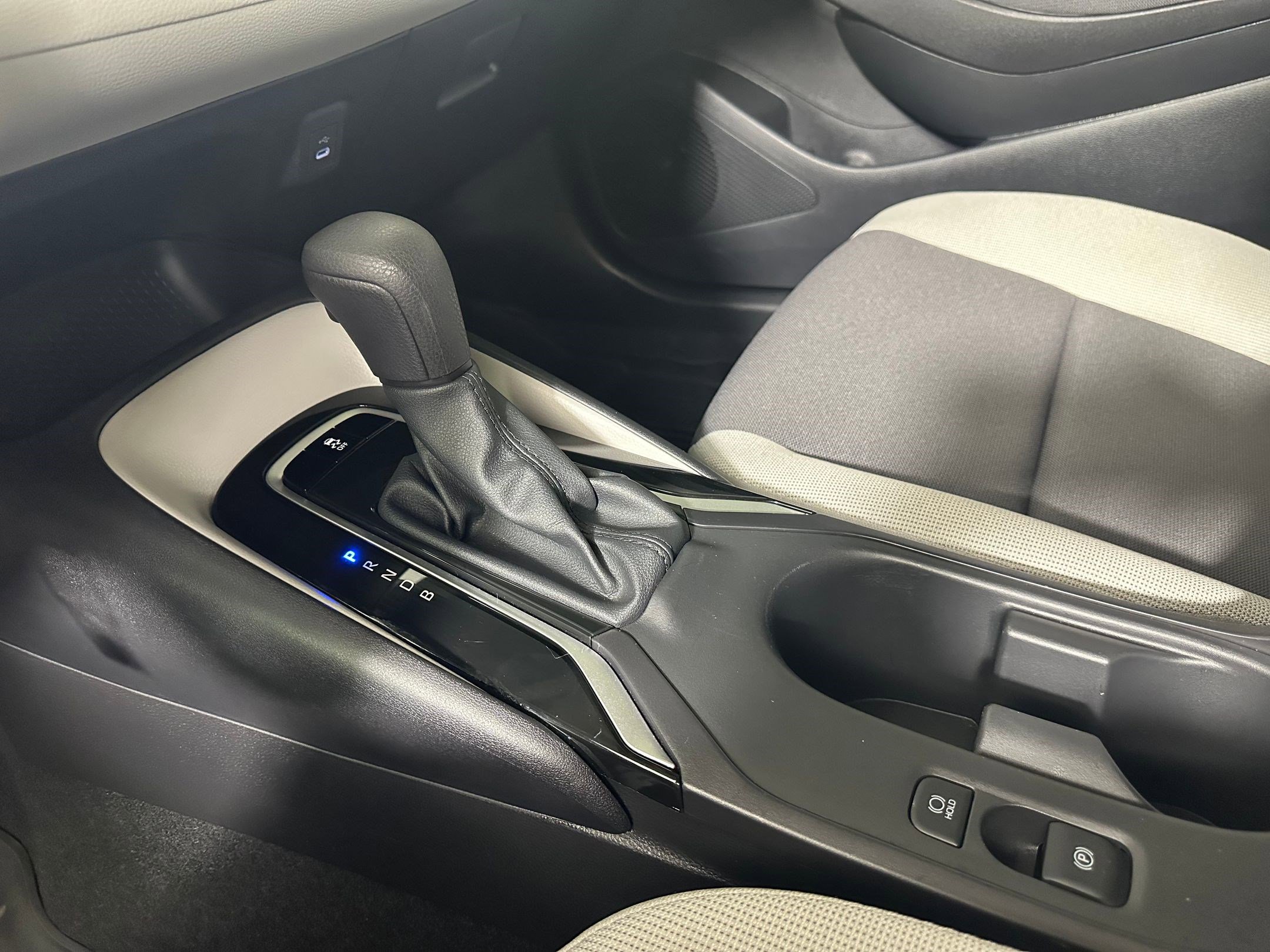 Used 2025 Toyota Corolla LE image 17