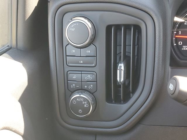 Certified 2025 Chevrolet Silverado 3500 W/T AWD/4WD image 17