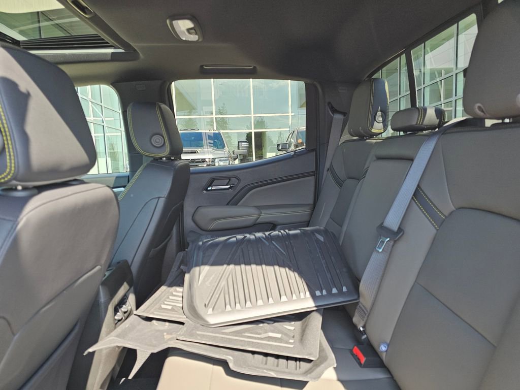 New 2026 Chevrolet Colorado ZR2 w/ ZR2 Bison Edition image 19