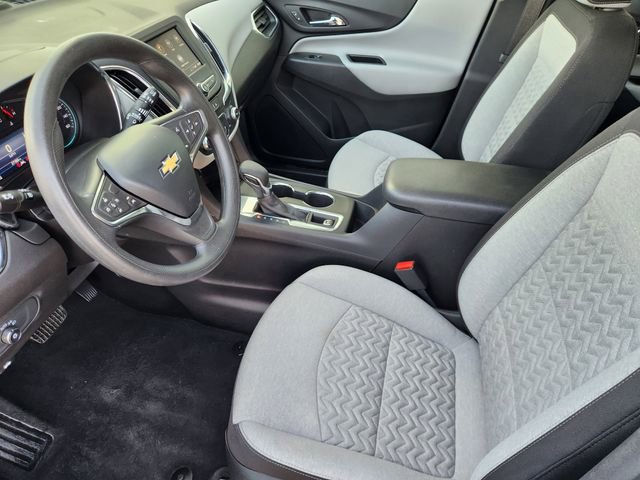 Used 2024 Chevrolet Equinox LS w/ LS Convenience Package FWD image 4