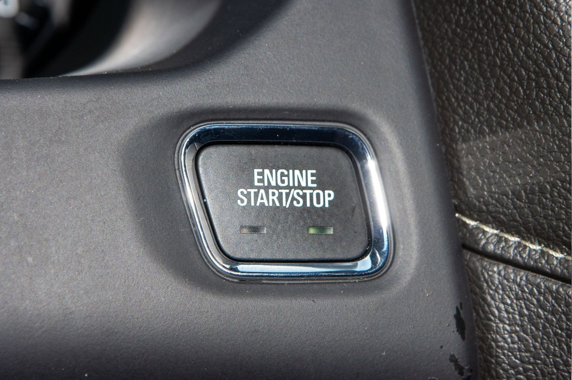 Certified 2022 GMC Acadia SLE w/ Driver Convenience Package image 31