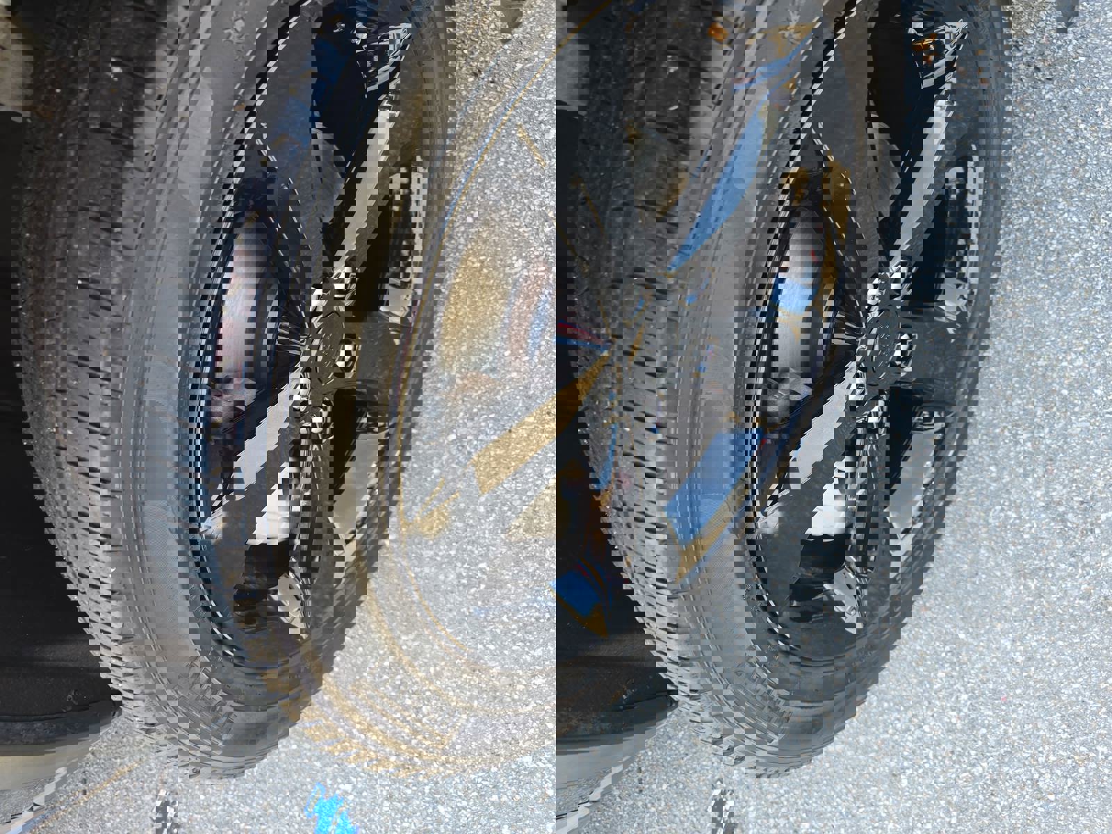 Used 2023 Jeep Grand Cherokee Limited w/ Black Appearance Package image 34