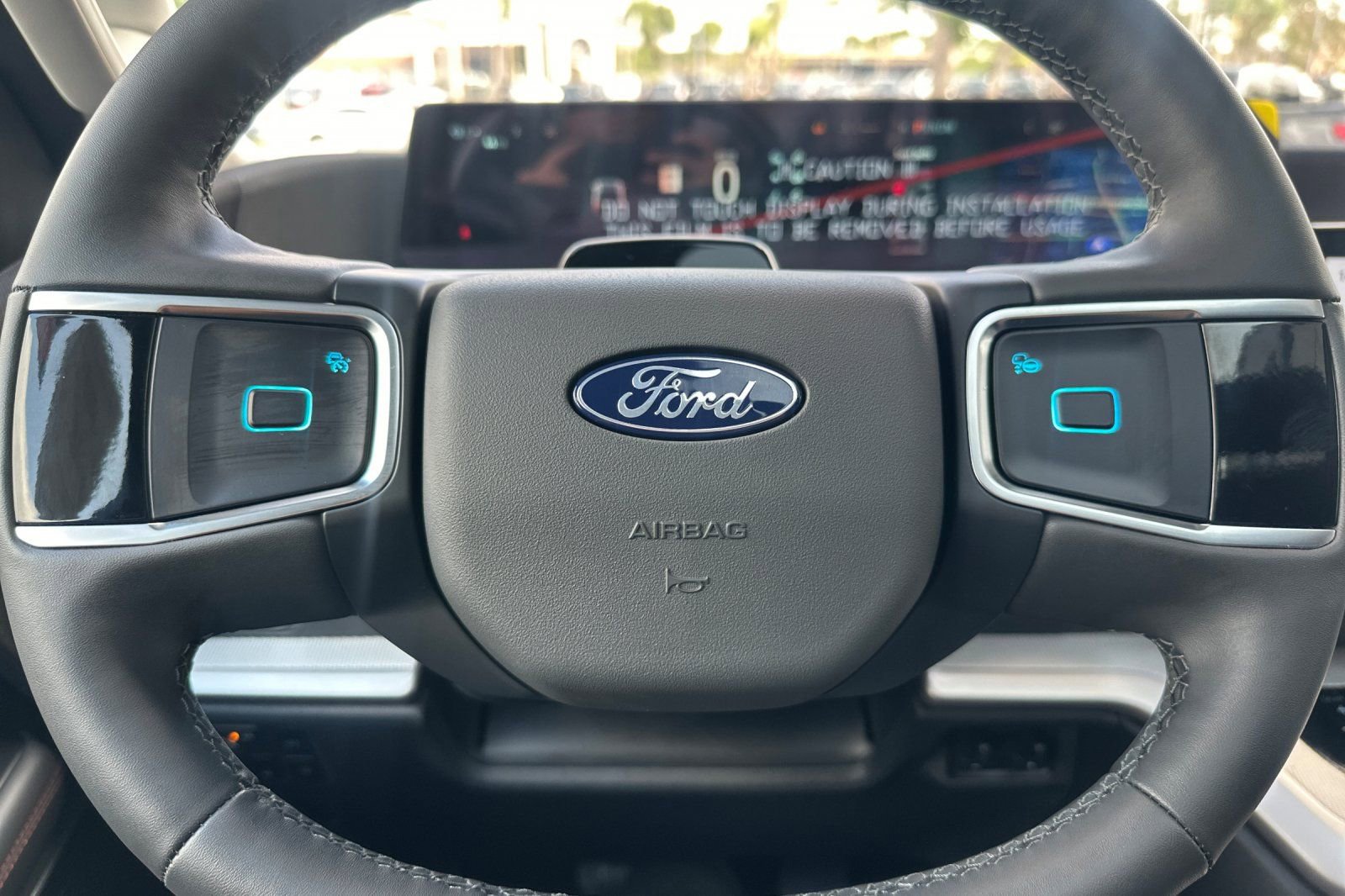 New 2025 Ford Expedition Active image 25