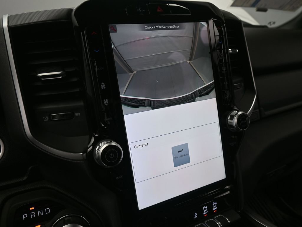 New 2026 RAM 1500 4x4 Crew Cab image 38