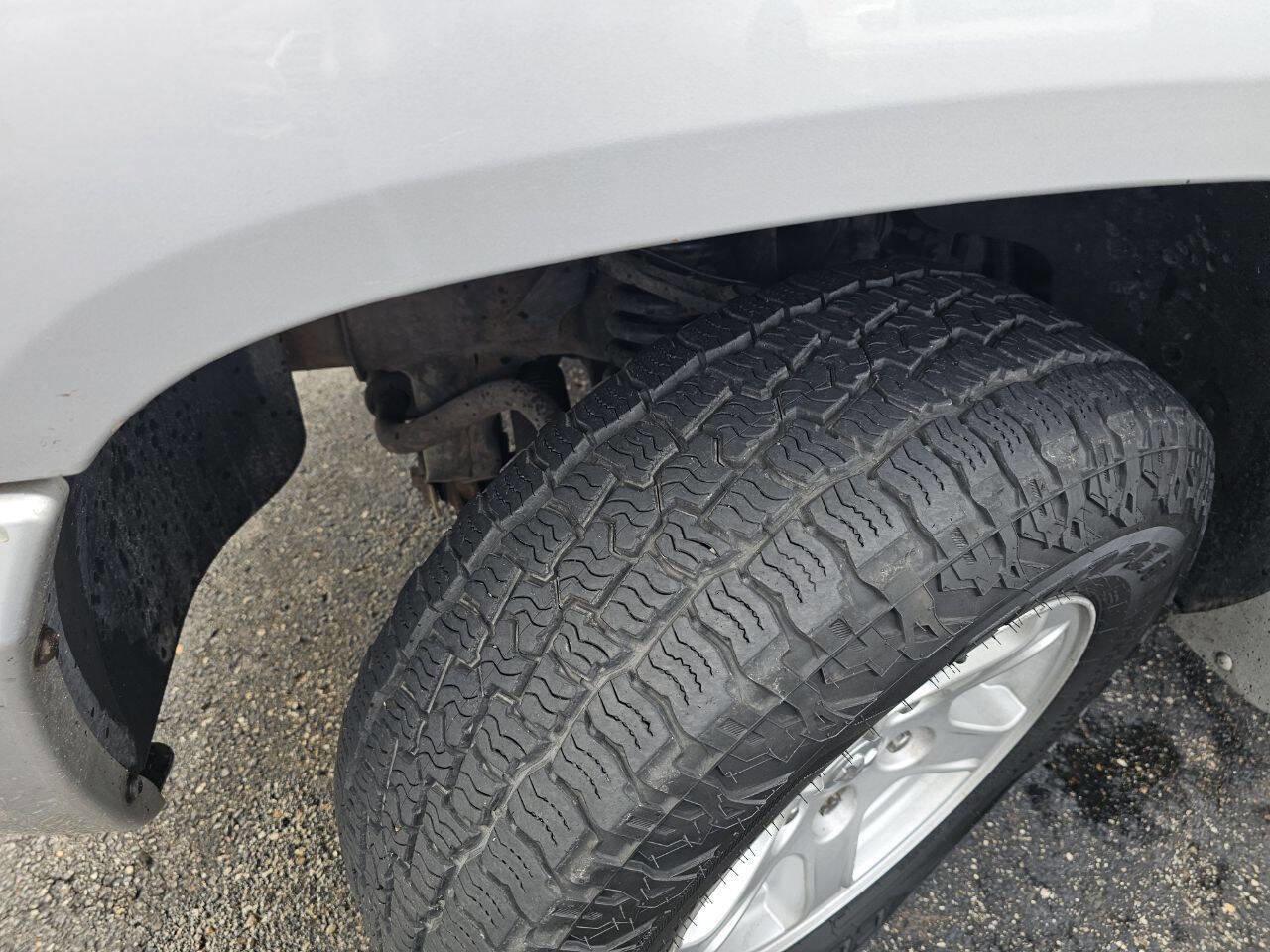 Used 2007 Dodge Dakota SLT image 12