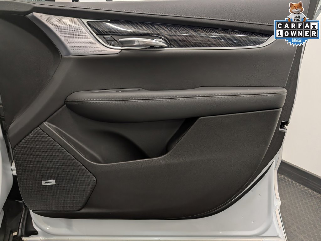 Used 2024 Cadillac XT6 Premium Luxury AWD/4WD image 28