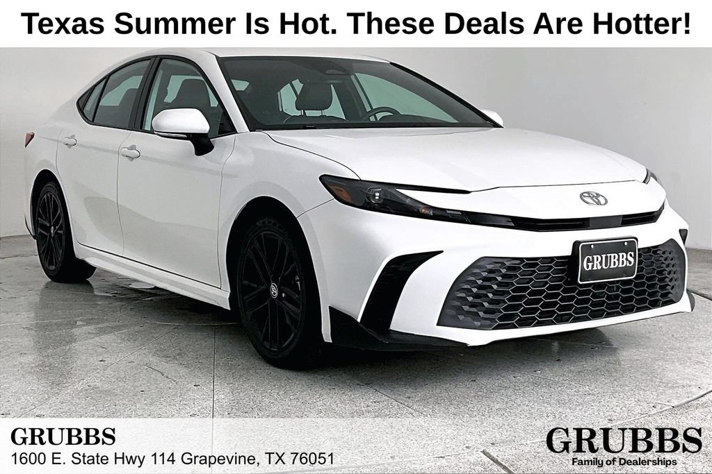 Used 2025 Toyota Camry SE w/ Convenience Package AWD/4WD image 1