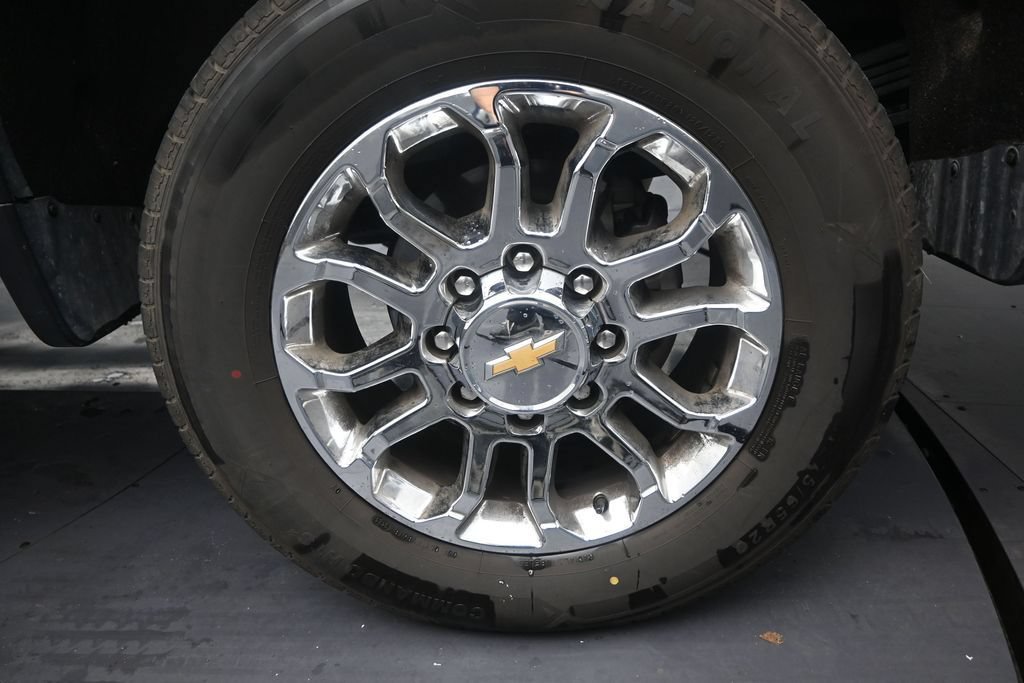 Used 2024 Chevrolet Silverado 2500 LTZ w/ LTZ Convenience Package AWD/4WD image 10