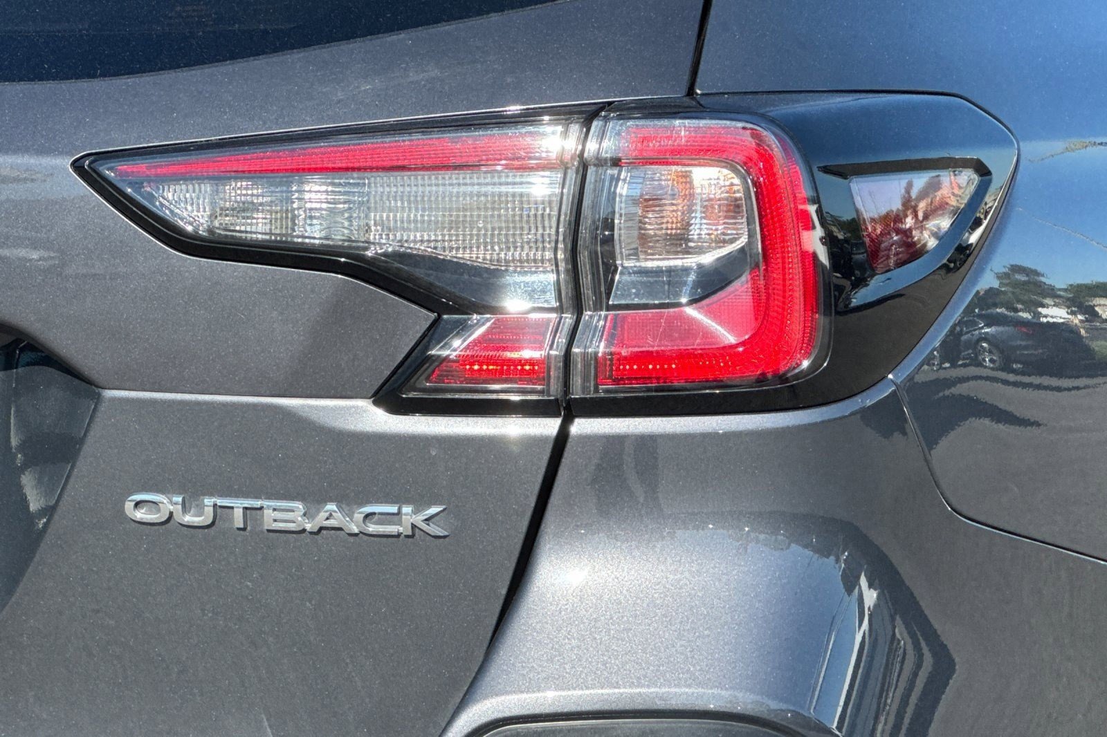 Used 2024 Subaru Outback Limited AWD/4WD image 12