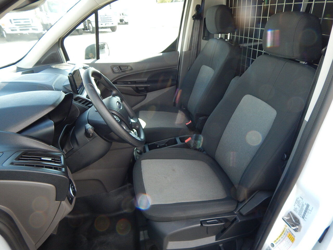 Used 2023 Ford Transit Connect XL FWD image 19