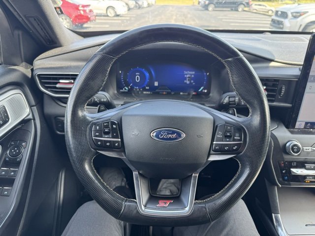 Used 2020 Ford Explorer ST w/ Premium Technology Package image 19
