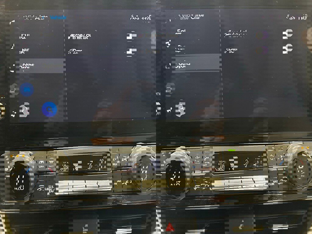 Used 2025 Toyota Grand Highlander AWD image 34