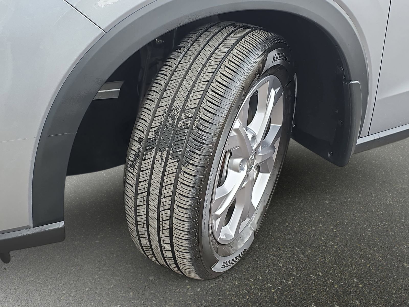 Used 2024 Honda HR-V LX image 30