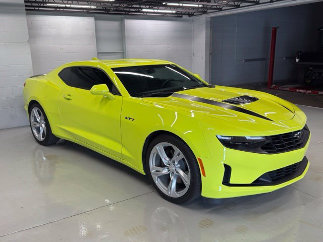 Used 2021 Chevrolet Camaro LT RWD image 3