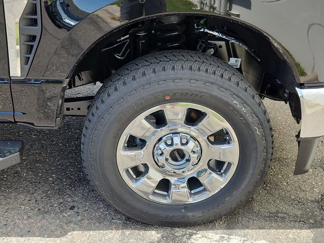 New 2025 Ford F350 Lariat w/ Chrome Package image 18