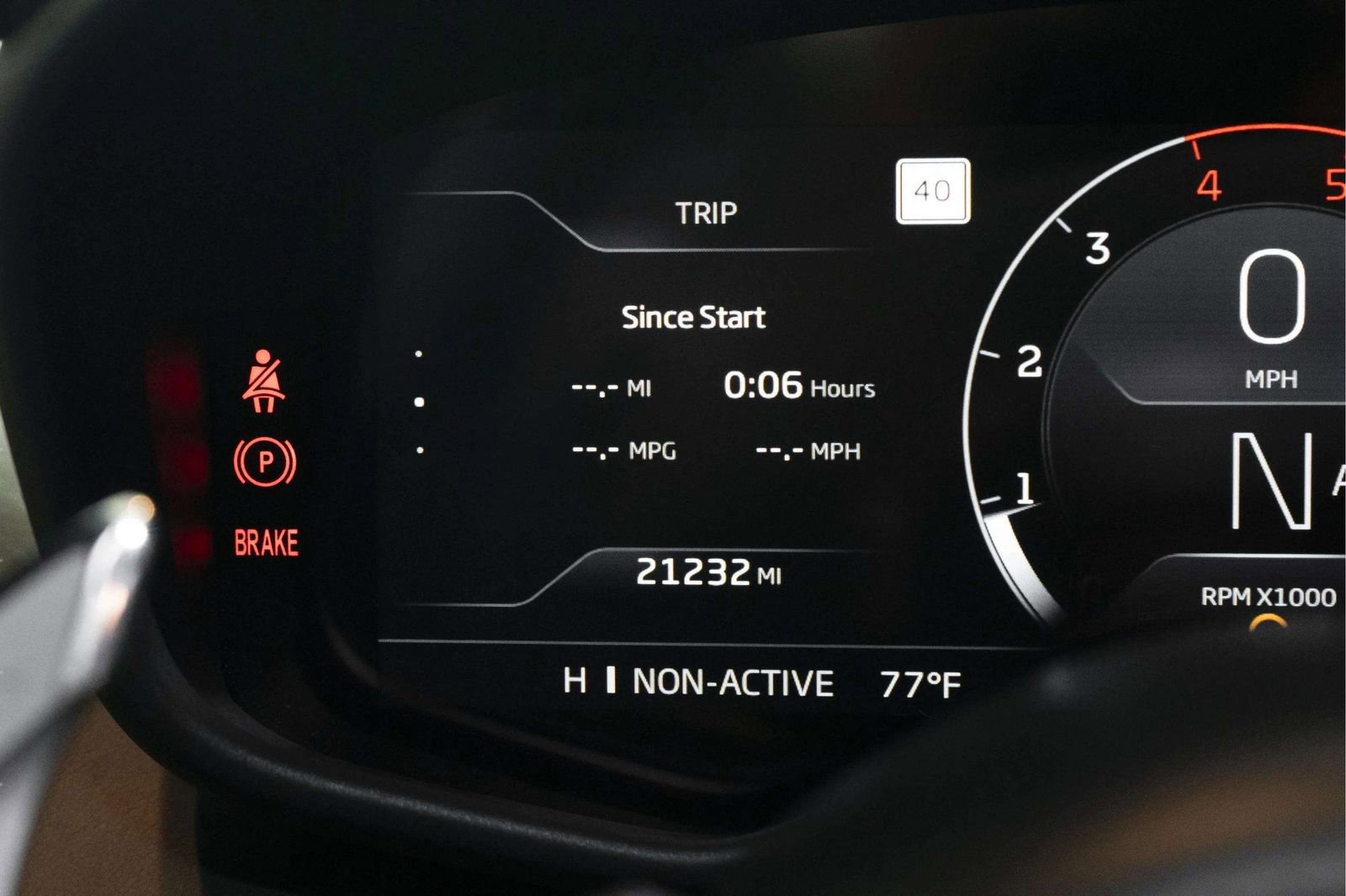 Used 2022 McLaren GT RWD image 22