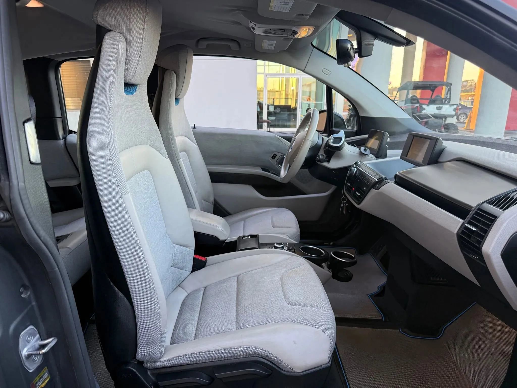 Used 2015 BMW i3 image 18