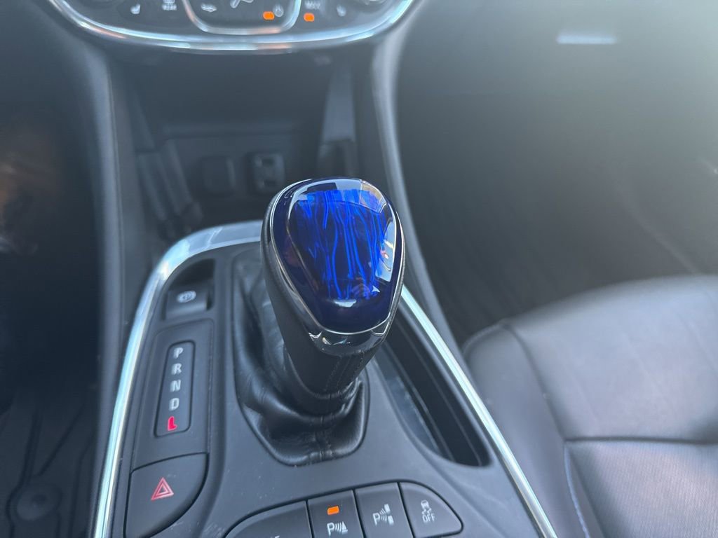 Used 2017 Chevrolet Volt Premier w/ Driver Confidence II Package image 22