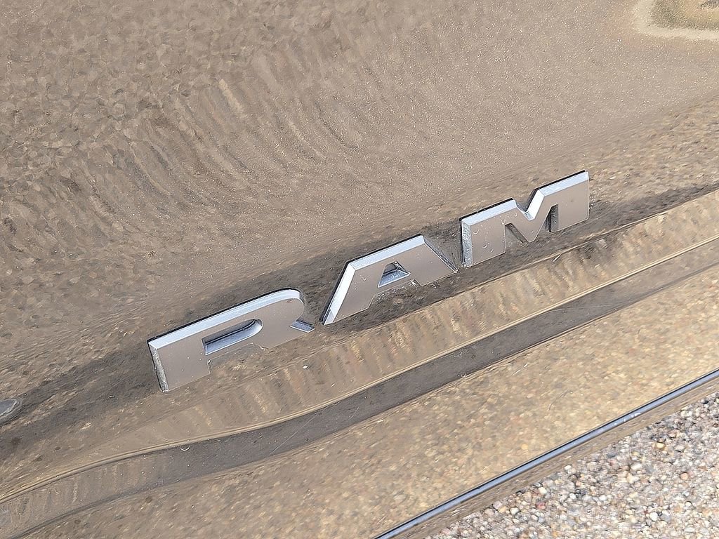 Used 2022 RAM 1500 Lone Star image 12