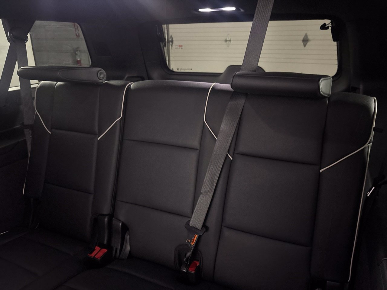 Used 2024 Cadillac Escalade ESV Premium Luxury AWD/4WD image 34