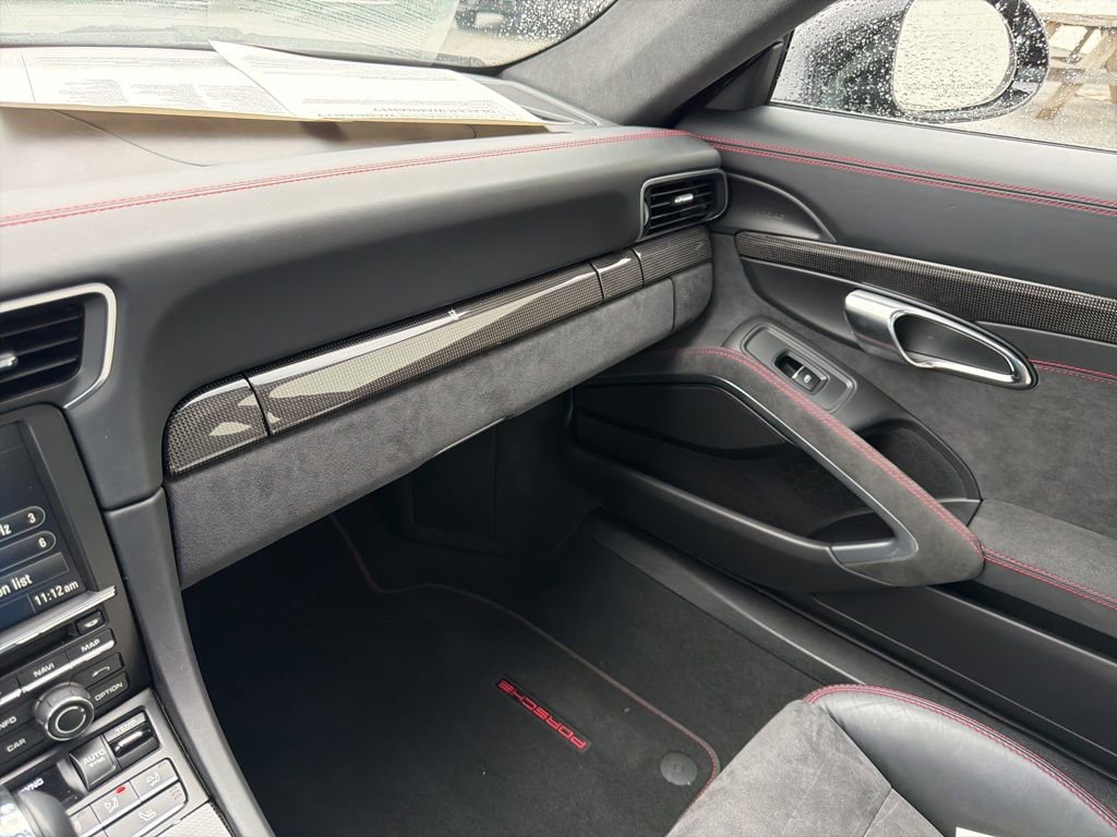 Used 2015 Porsche 911 Carrera GTS RWD image 22