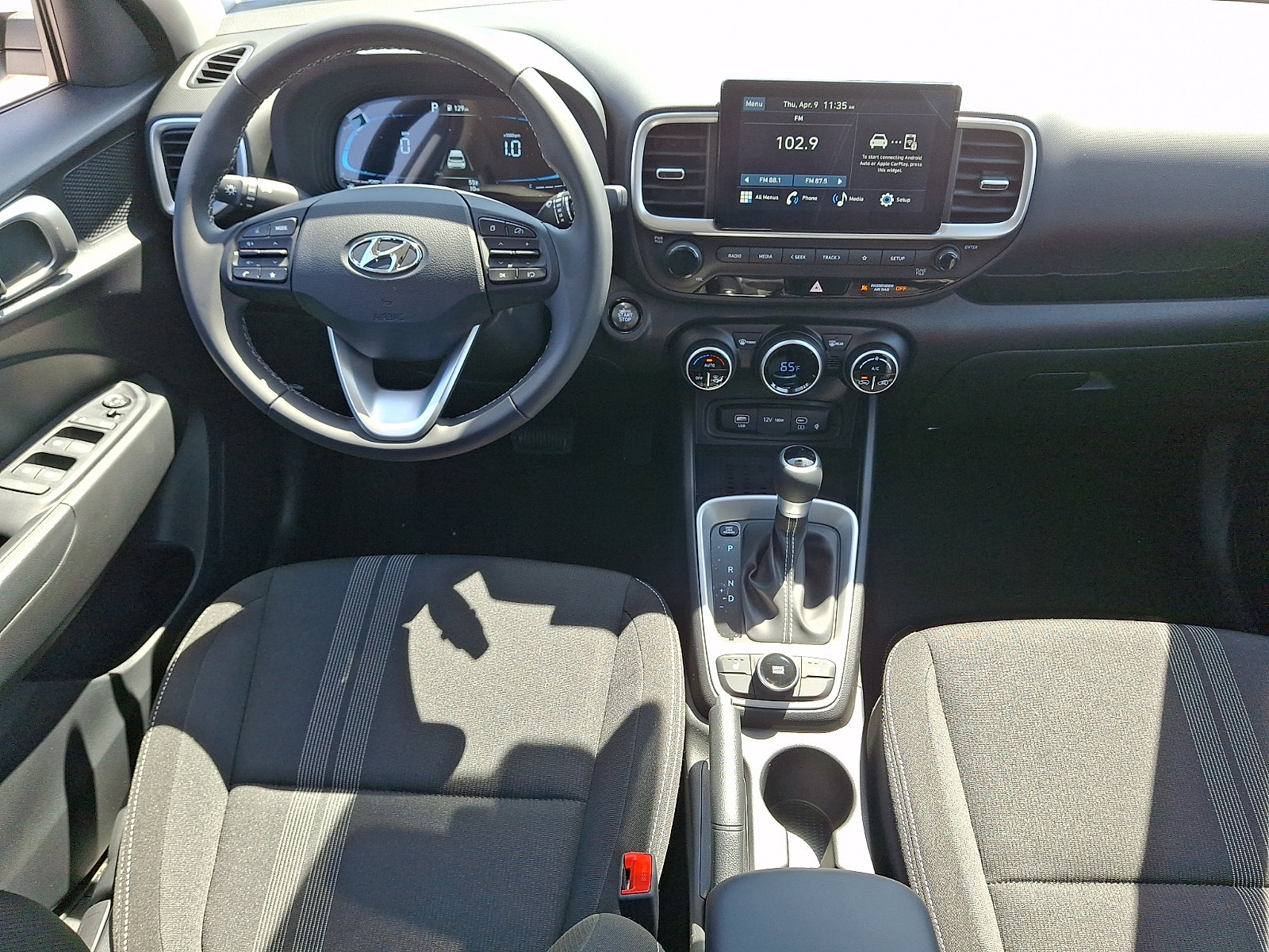 New 2026 Hyundai Venue SEL FWD image 10