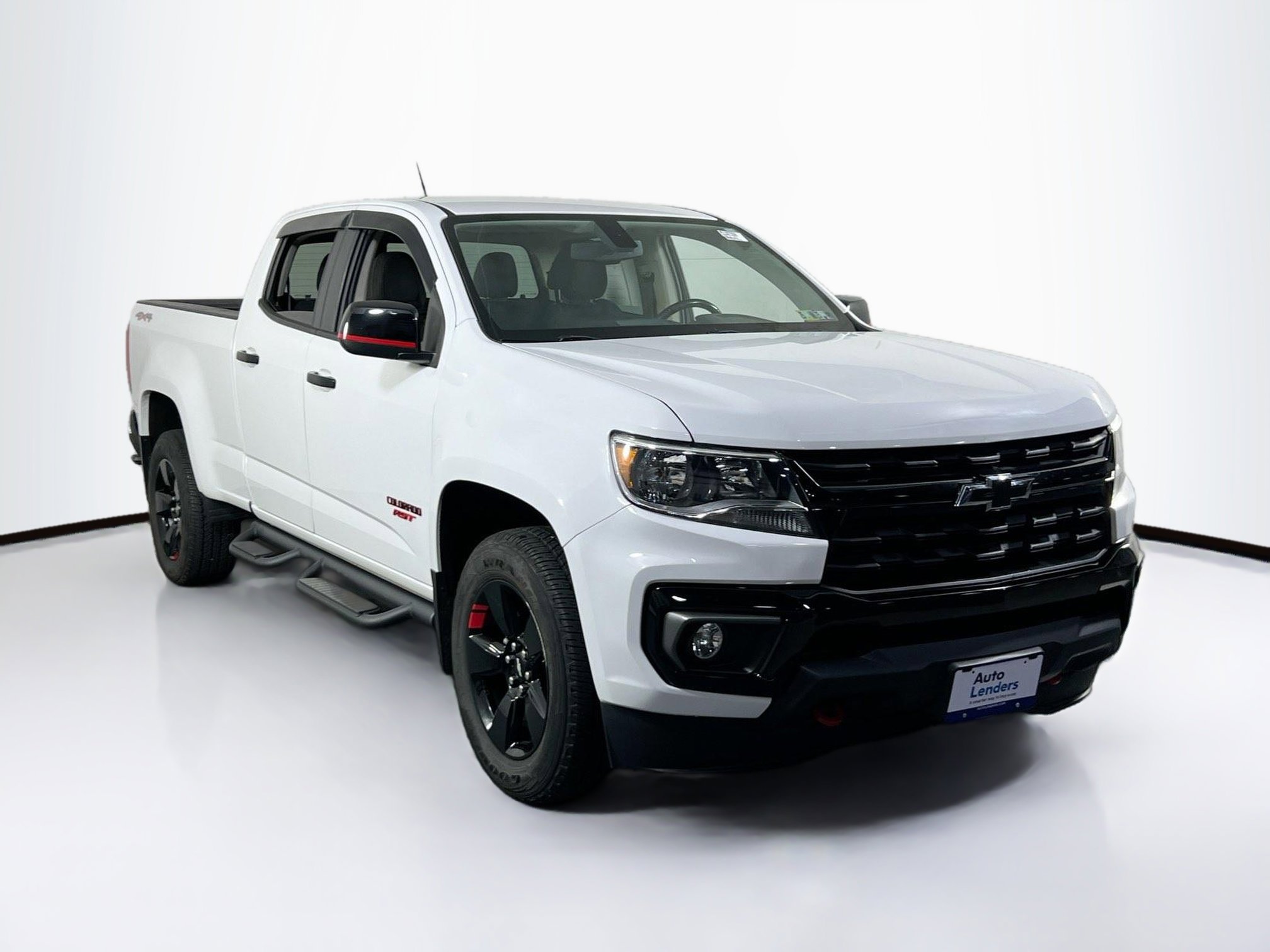 Used 2021 Chevrolet Colorado LT w/ Redline Special Edition image 3