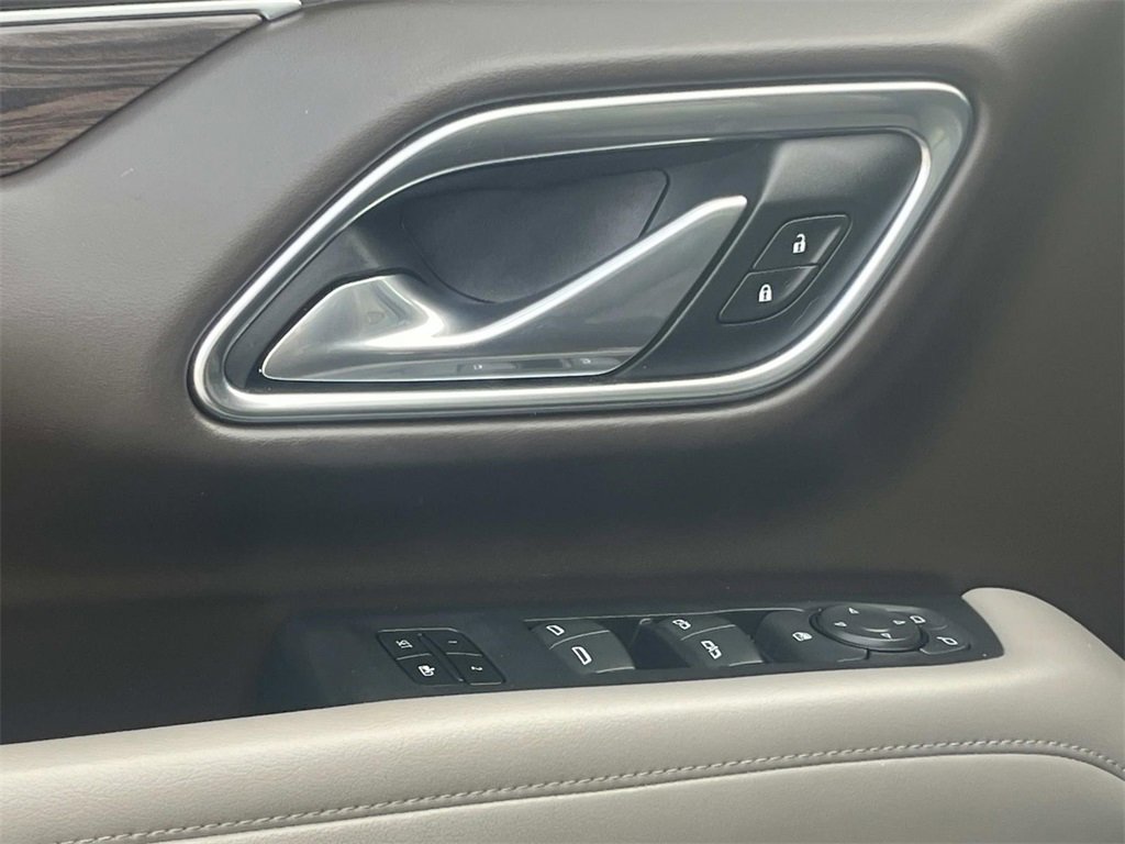 Used 2021 Chevrolet Tahoe LT image 14