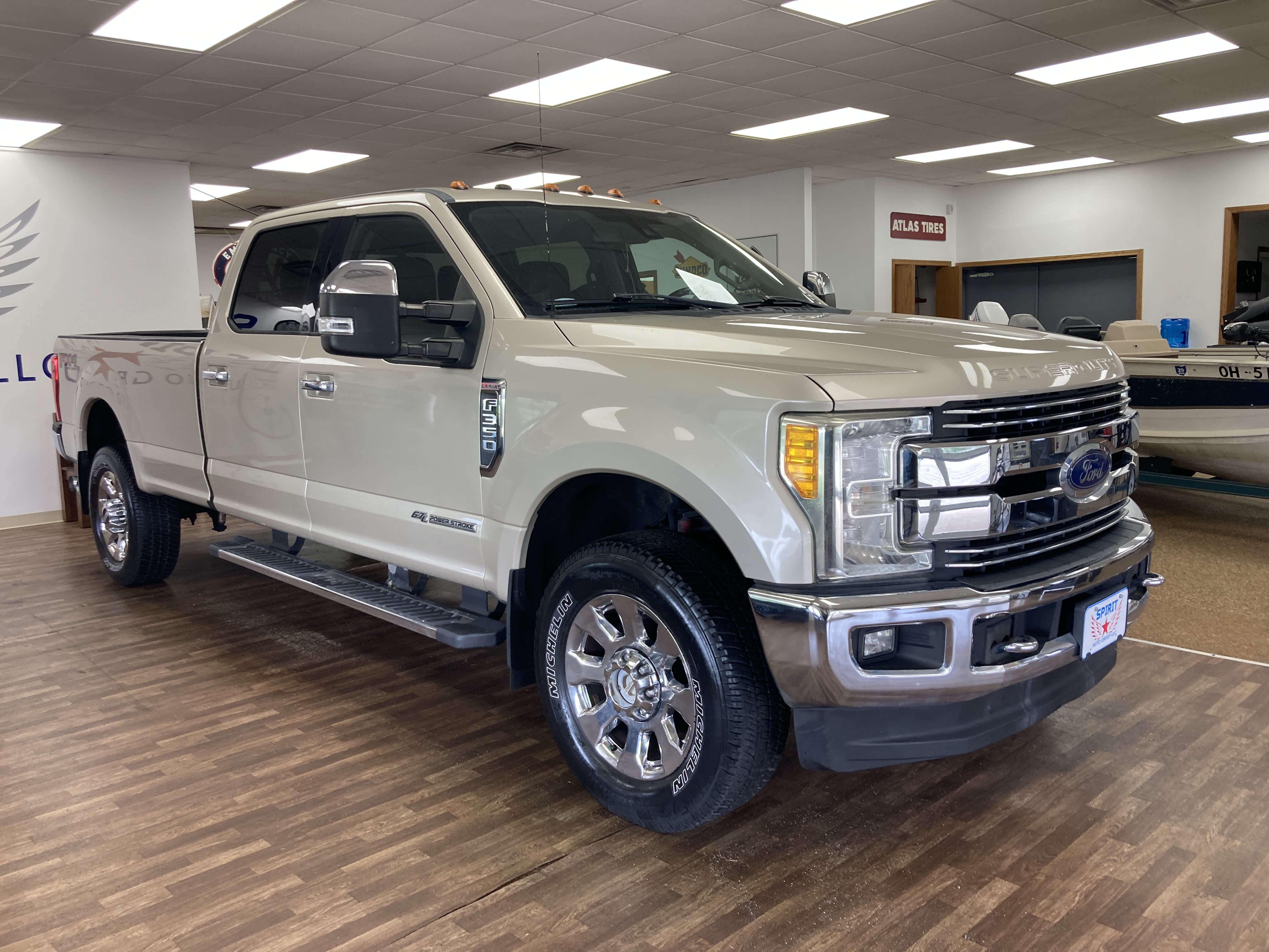Used 2017 Ford F350 Lariat w/ Lariat Ultimate Package AWD/4WD image 4