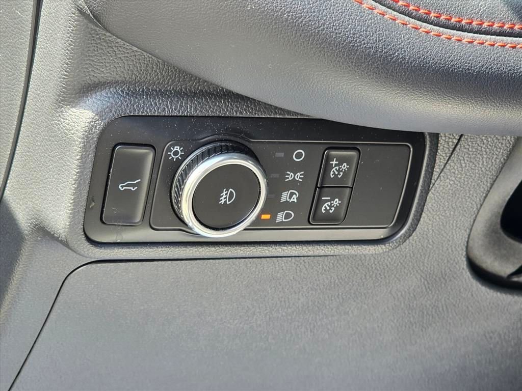 Used 2025 Ford Explorer ST-Line AWD/4WD image 9